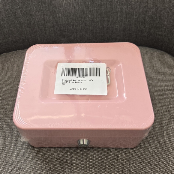 Pink Locking Cash Box with Handle - Picture 3 of 9